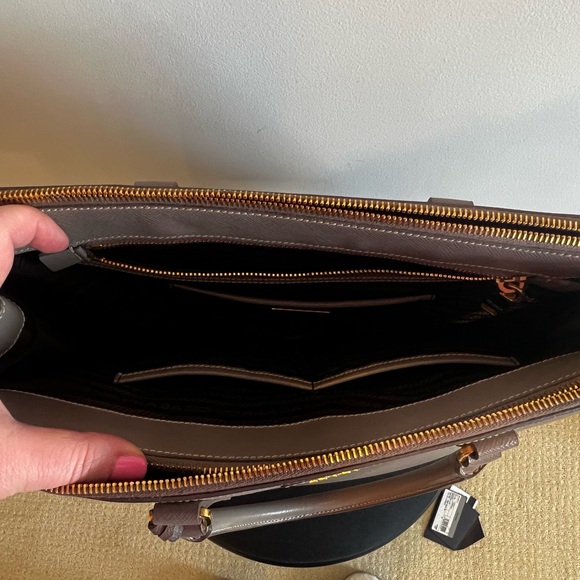 Prada Tan Satchel with Structured Shape and Gold Accents - Picture 7 of 12